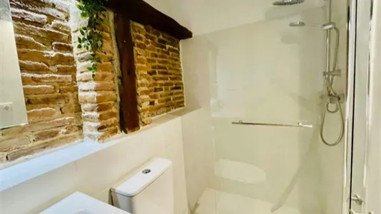 Rooms in Madrid Tetuán - photo 10