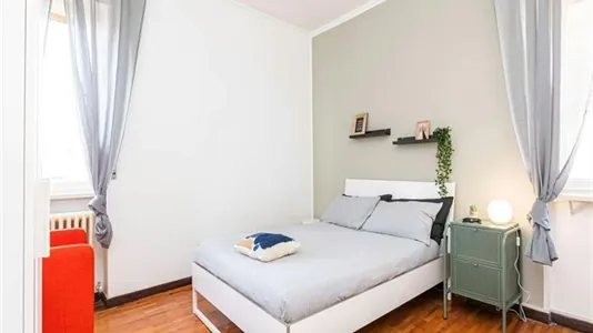 Rooms in Milano Zona 5 - Vigentino, Chiaravalle, Gratosoglio - photo 4