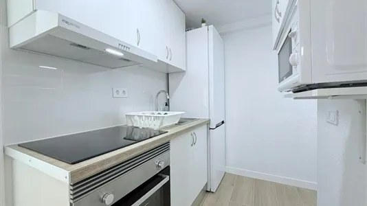 Rooms in Los Berrocales - photo 9