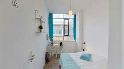 Room for rent in Nanterre, Île-de-France