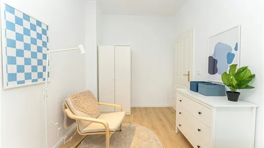Rooms in Berlin Mitte - photo 4