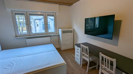 Rooms in Offenbach am Main - photo 2