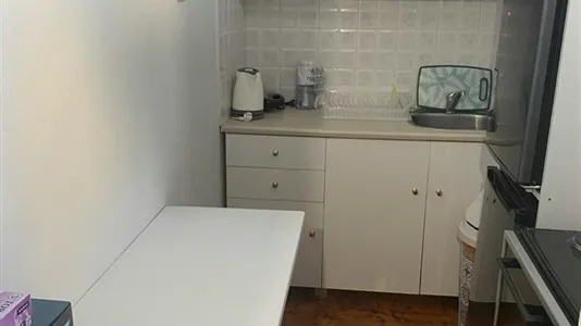 Rooms in Volos - photo 8