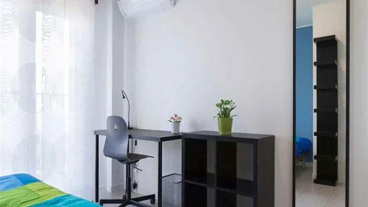 Rooms in Milano Zona 6 - Barona, Lorenteggio - photo 2