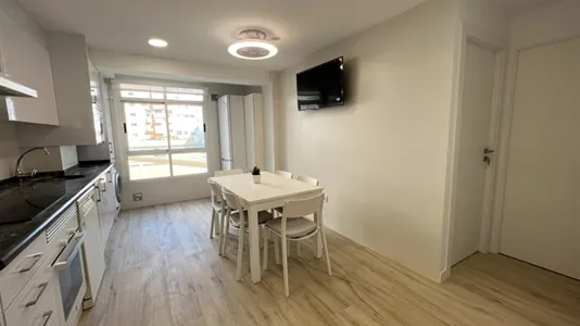 Rooms in Valencia Algirós - photo 10