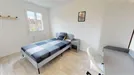 Room for rent, Dijon, Bourgogne-Franche-Comté, &lt;span class=&quot;blurred street&quot; onclick=&quot;ProcessAdRequest(10372630)&quot;&gt;&lt;span class=&quot;hint&quot;&gt;See streetname&lt;/span&gt;[xxxxxxxxxxxxx]&lt;/span&gt;