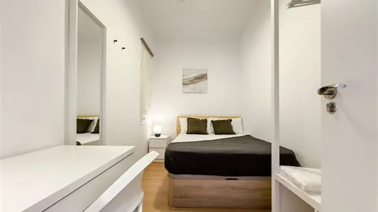 Rooms in L'Hospitalet de Llobregat - photo 1