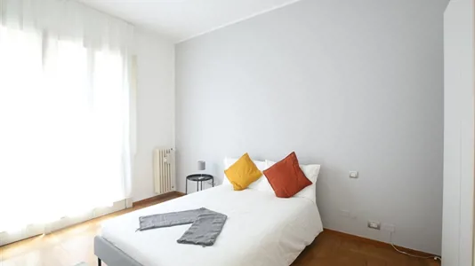 Rooms in Milano Zona 5 - Vigentino, Chiaravalle, Gratosoglio - photo 1