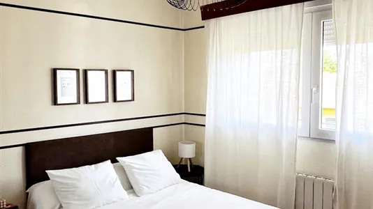 Rooms in Madrid Hortaleza - photo 1