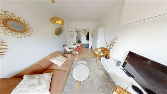 Rooms in Lyon - photo 8