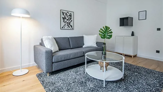 Apartments in Dusseldorf - photo 2