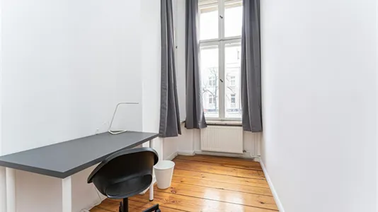 Rooms in Berlin Charlottenburg-Wilmersdorf - photo 10