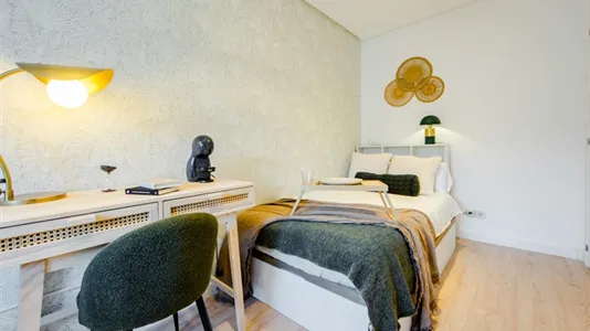 Rooms in Madrid Chamartín - photo 1