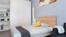 Room for rent, Milano Zona 9 - Porta Garibaldi, Niguarda, Milan, &lt;span class=&quot;blurred street&quot; onclick=&quot;ProcessAdRequest(9951510)&quot;&gt;&lt;span class=&quot;hint&quot;&gt;See streetname&lt;/span&gt;[xxxxxxxxxxxxx]&lt;/span&gt;