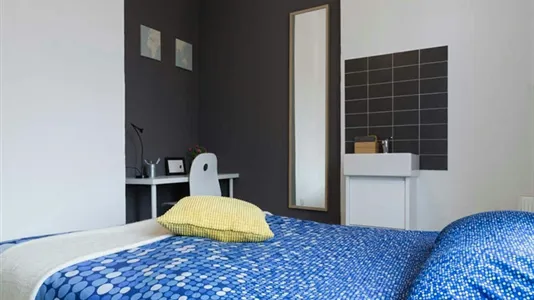 Rooms in Milano Zona 8 - Fiera, Gallaratese, Quarto Oggiaro - photo 3