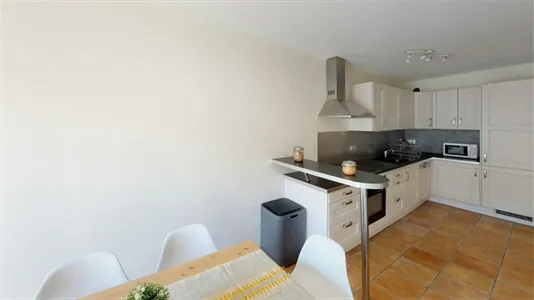 Rooms in Lyon - photo 9