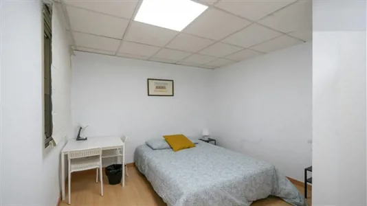 Rooms in Valencia Ciutat Vella - photo 1