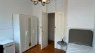Room for rent, Lisbon (region), &lt;span class=&quot;blurred street&quot; onclick=&quot;ProcessAdRequest(12354498)&quot;&gt;&lt;span class=&quot;hint&quot;&gt;See streetname&lt;/span&gt;[xxxxxxxxxxxxx]&lt;/span&gt;