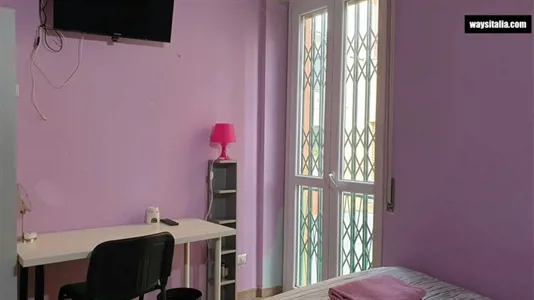 Rooms in Milano Zona 5 - Vigentino, Chiaravalle, Gratosoglio - photo 2