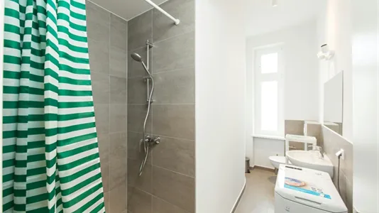 Rooms in Berlin Charlottenburg-Wilmersdorf - photo 8