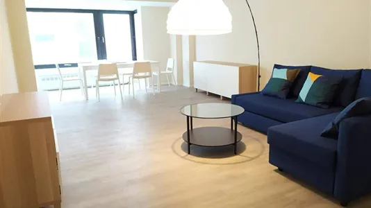 Rooms in Charleroi - photo 3