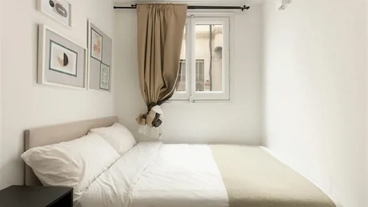 Rooms in Barcelona Les Corts - photo 3