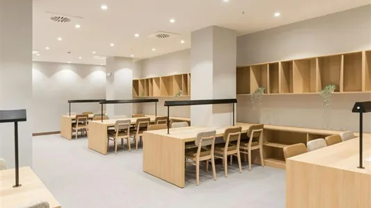 Rooms in Girona - photo 9