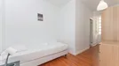 Room for rent, Lisbon (region), &lt;span class=&quot;blurred street&quot; onclick=&quot;ProcessAdRequest(14073206)&quot;&gt;&lt;span class=&quot;hint&quot;&gt;See streetname&lt;/span&gt;[xxxxxxxxxxxxx]&lt;/span&gt;