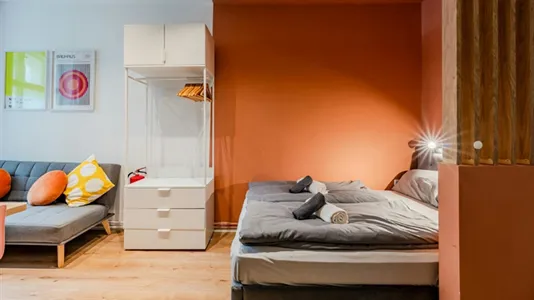 Apartments in Berlin Mitte - photo 2