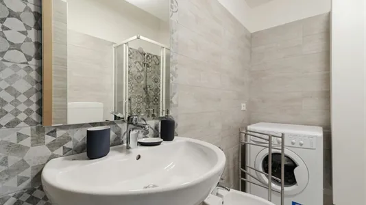 Rooms in Milano Zona 2 - Stazione Centrale, Gorla, Turro, Greco, Crescenzago - photo 6