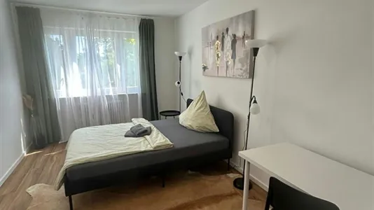 Rooms in Garching - photo 1