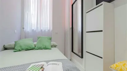 Room for rent in Milano Zona 5 - Vigentino, Chiaravalle, Gratosoglio, Milan