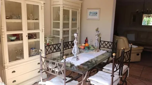 Houses in Torremolinos - photo 7