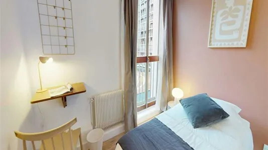 Rooms in Paris 15ème arrondissement - photo 2