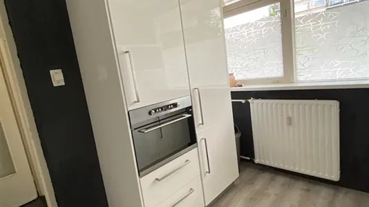 Rooms in Capelle aan den IJssel - photo 5