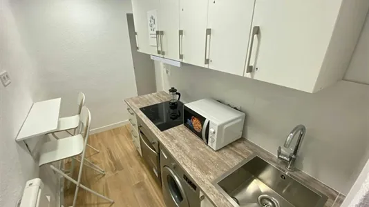 Rooms in Madrid Puente de Vallecas - photo 9