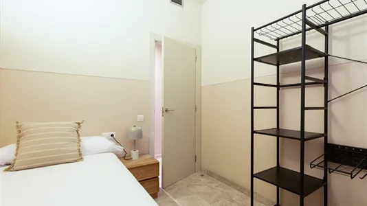 Apartments in Barcelona Ciutat Vella - photo 10