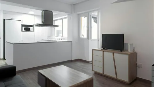 Rooms in el Camí de Vera - photo 6