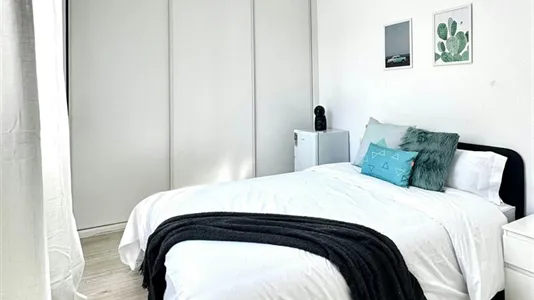 Rooms in Madrid Chamberí - photo 1