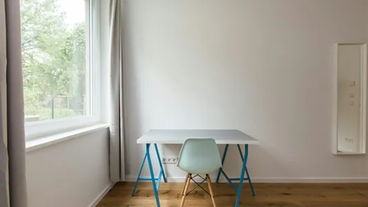 Rooms in Berlin Mitte - photo 4