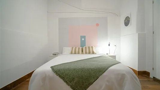 Rooms in Valencia Ciutat Vella - photo 3