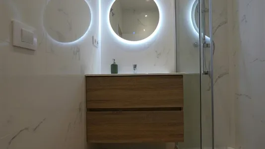 Rooms in Barcelona Eixample - photo 7