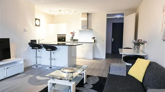 Apartments in Location is not specified - photo 6