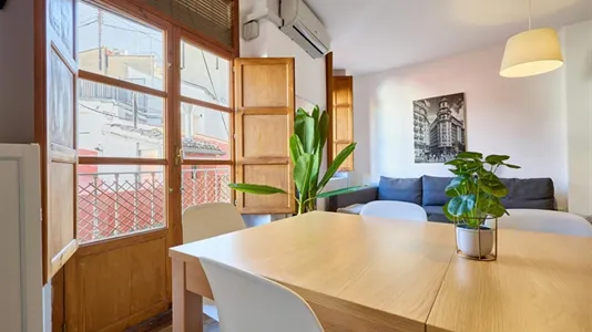 Apartments in Valencia Ciutat Vella - photo 8