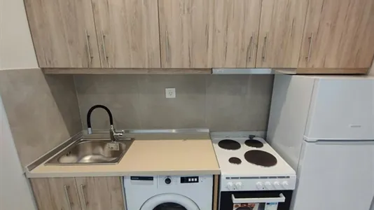 Rooms in Neapoli-Sykies - photo 5