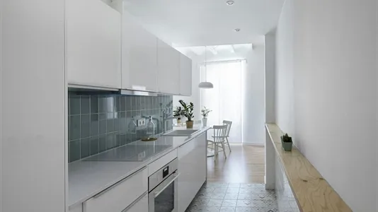 Apartments in Barcelona Ciutat Vella - photo 3