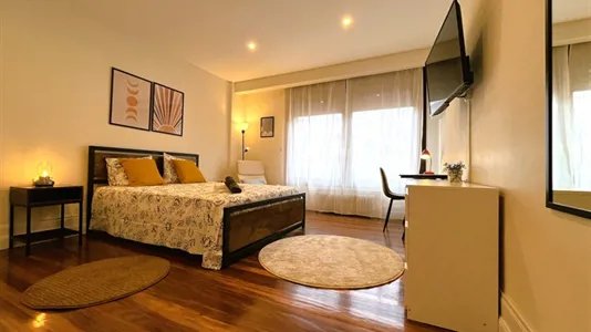 Rooms in Bilbao - photo 1