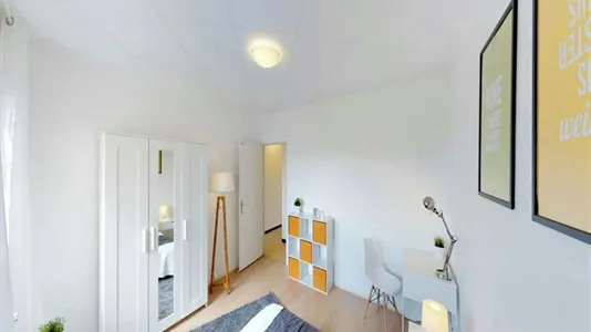 Rooms in Lyon - photo 4