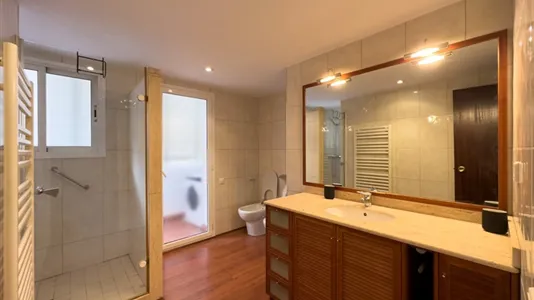 Rooms in Barcelona Eixample - photo 6