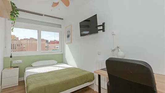 Rooms in Alcalá de Henares - photo 1